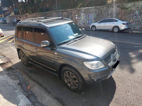 MITSUBISHI PAJERO TR4 2.0 4X2 16V 140CV FLEX 4P AUTOMÁTICO